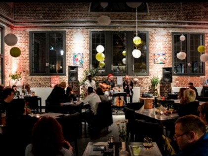 Foto: Ciccolina im Schneckenhaus